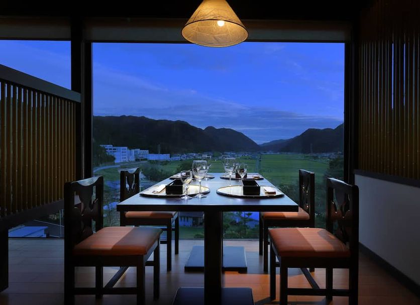 Dining room Photo