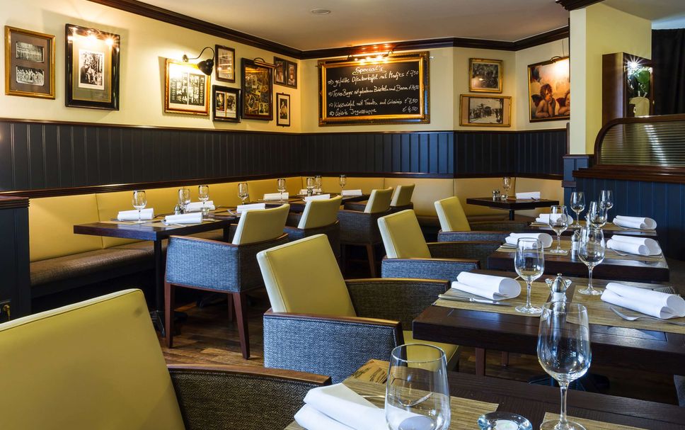 Restaurant Photo