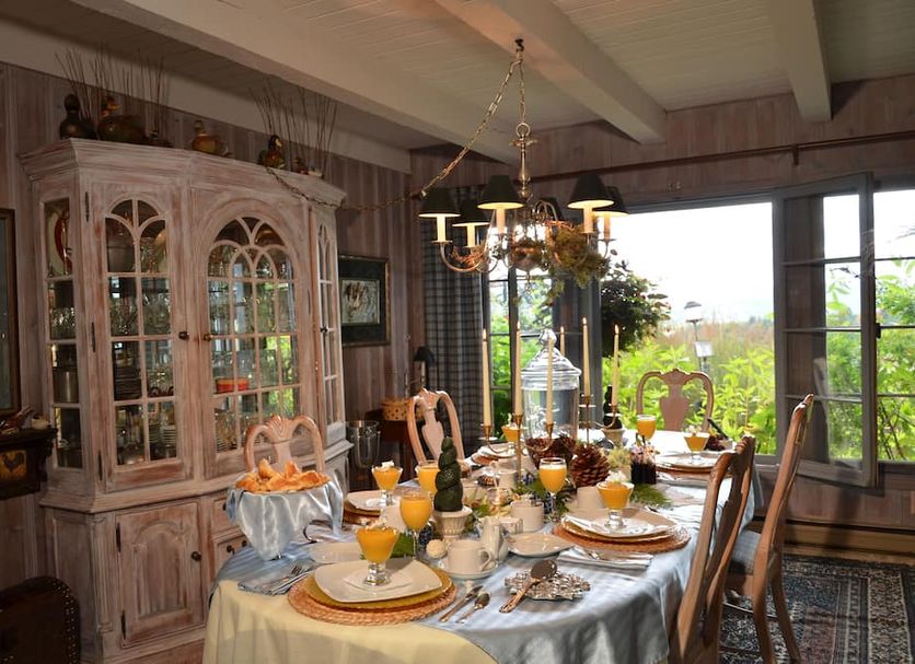Dining room Photo