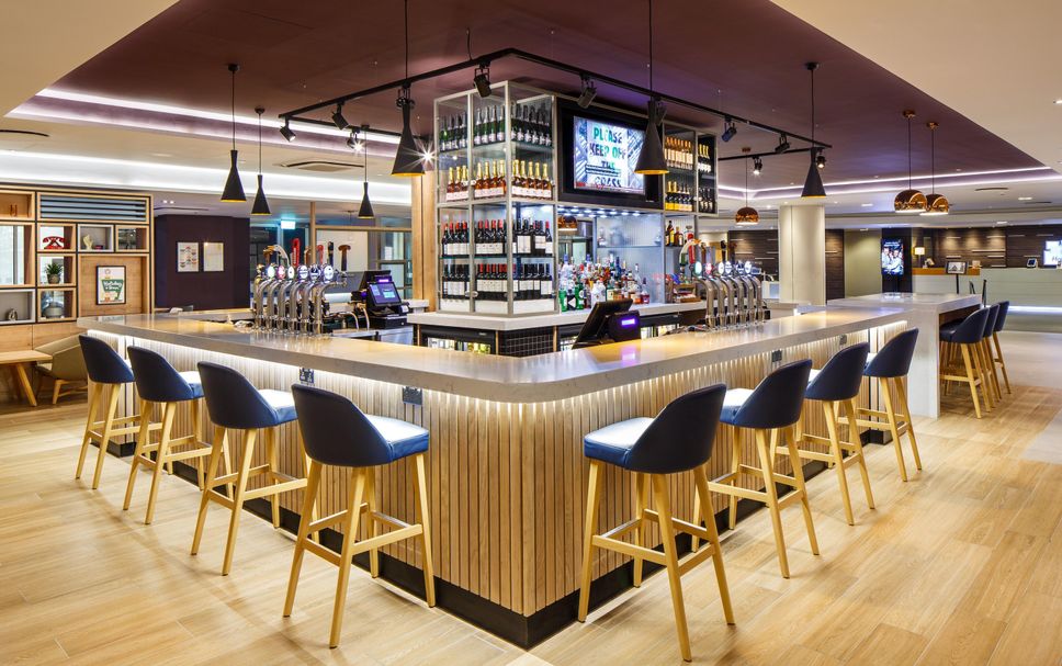 Bar Photo