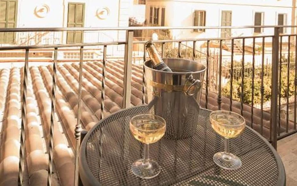 Balcony Photo