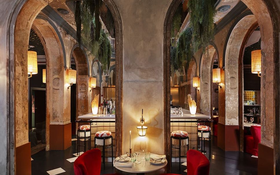 Restaurant Photo