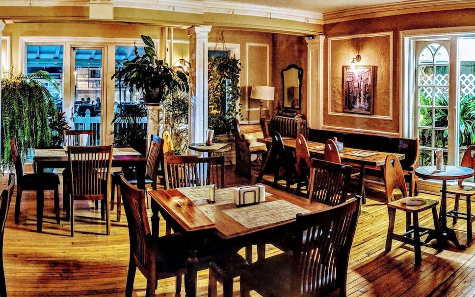 Restaurant Photo