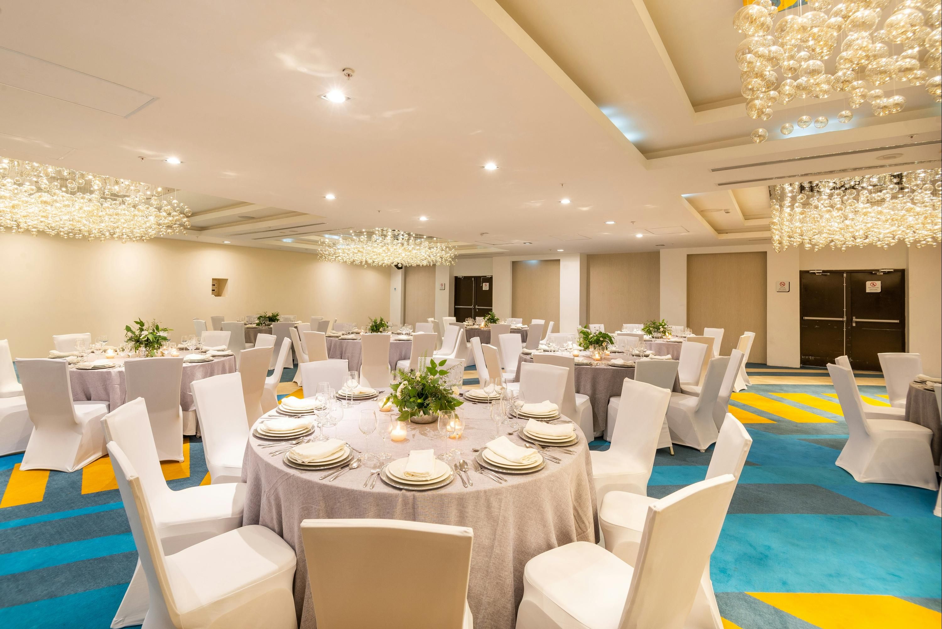 Banquet hall
