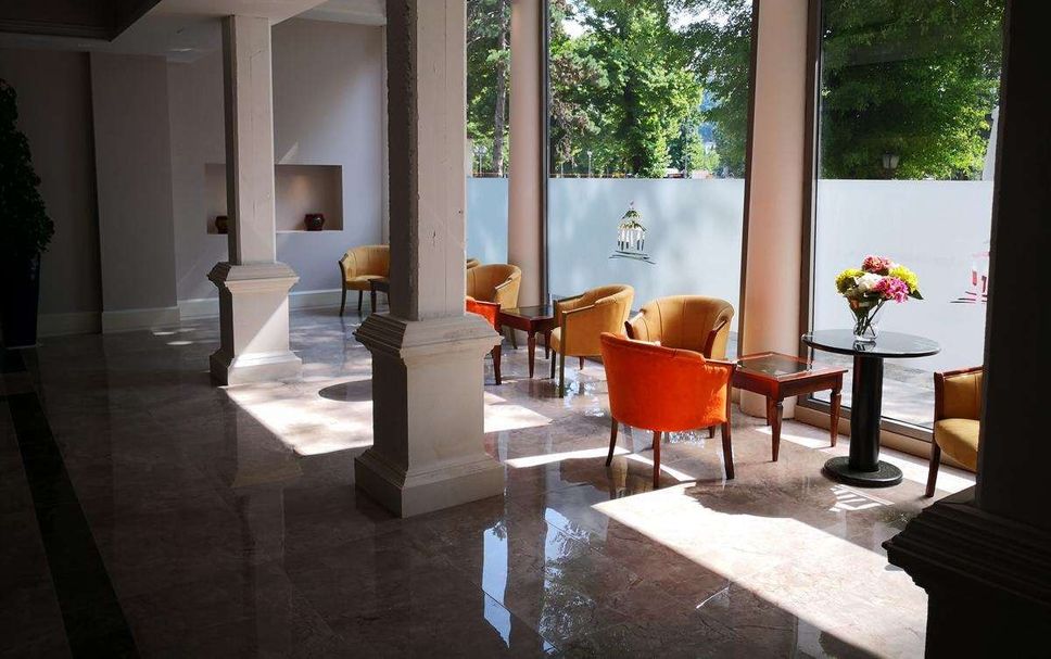 Lobby Photo