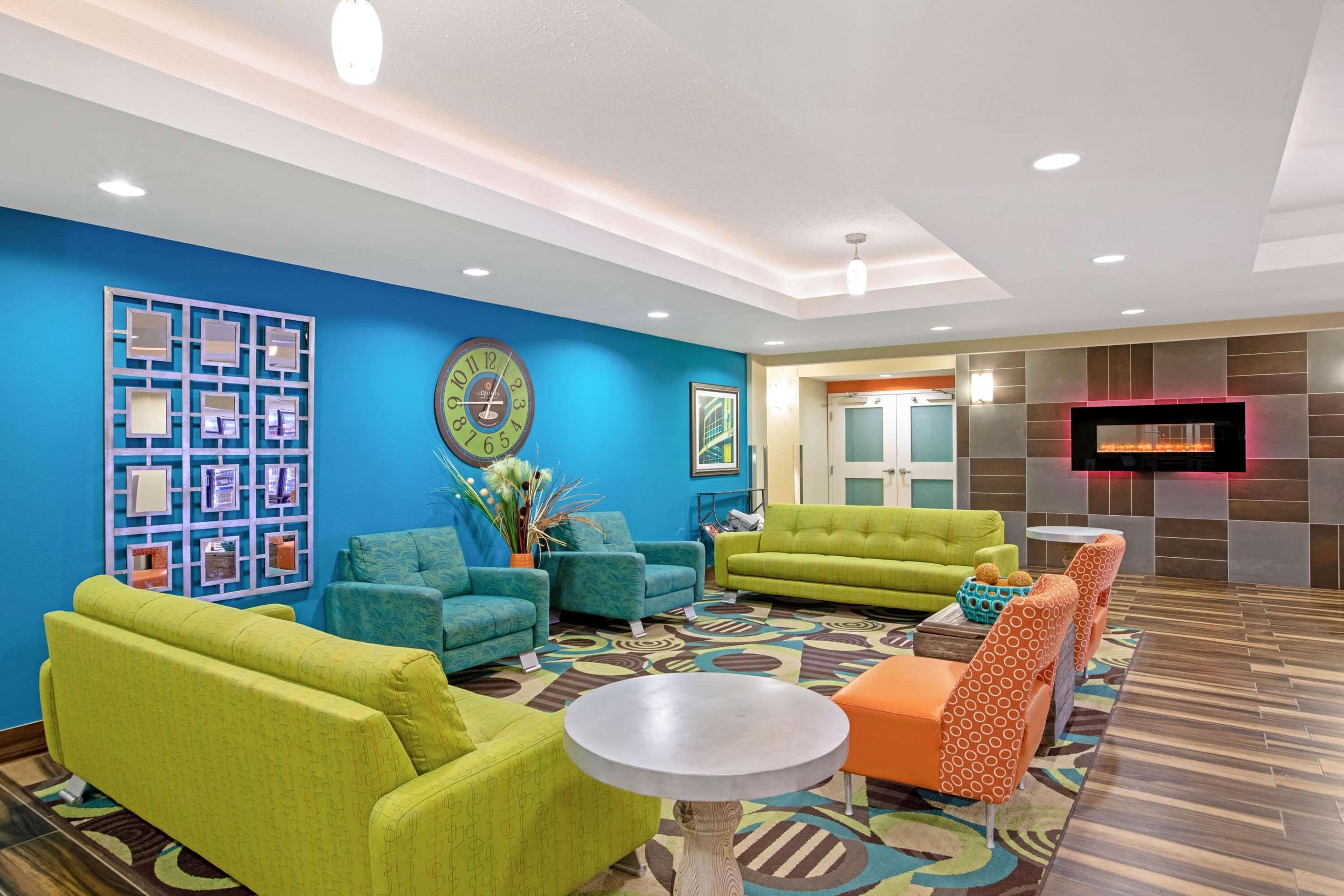 Lounge Photo
