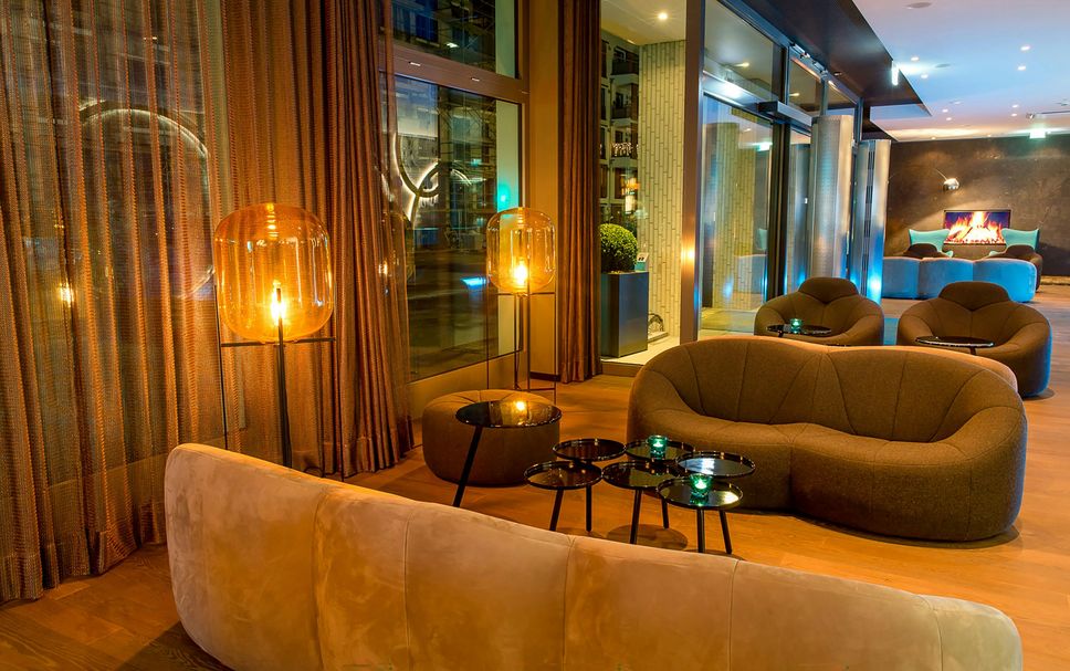 Lounge Photo