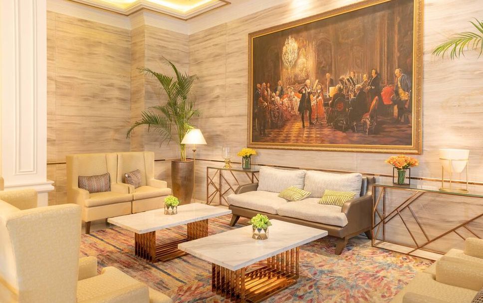 Lounge Photo