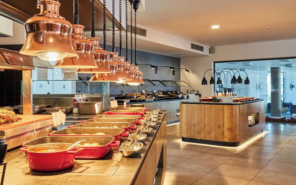 Buffet Photo