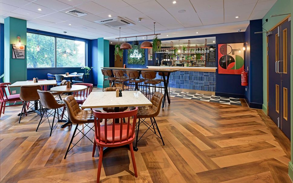 Restaurant Photo