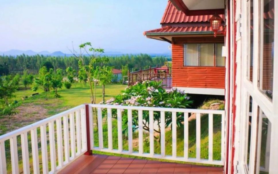 Balcony Photo