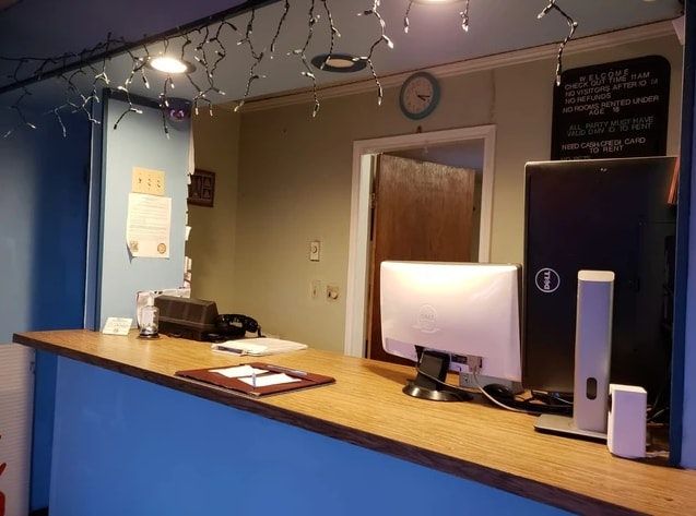 Front desk Photo