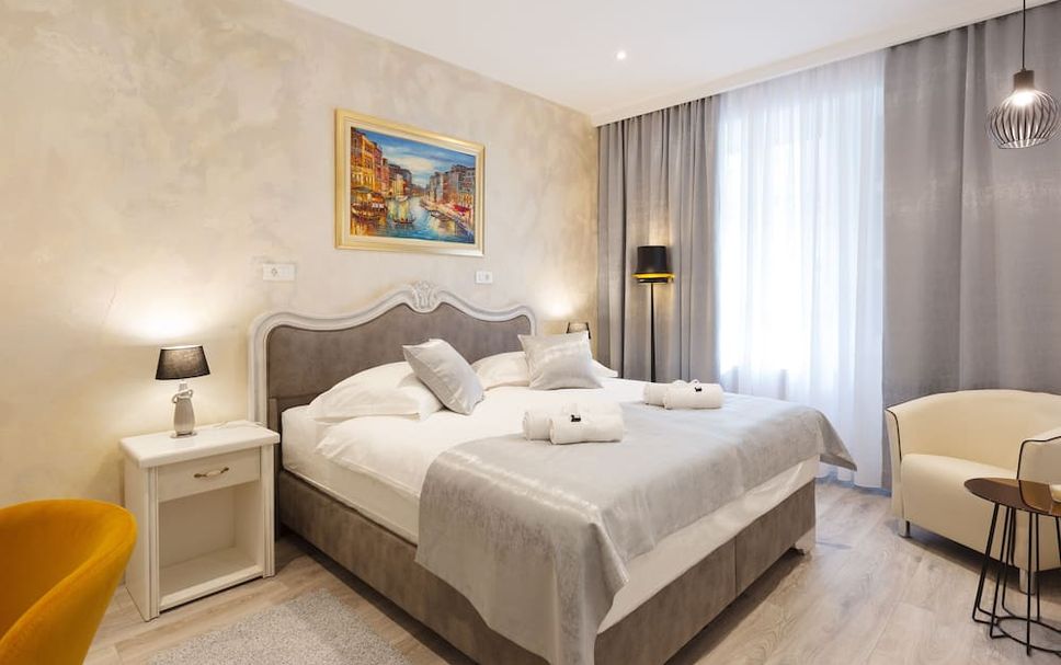 Bedroom Photo