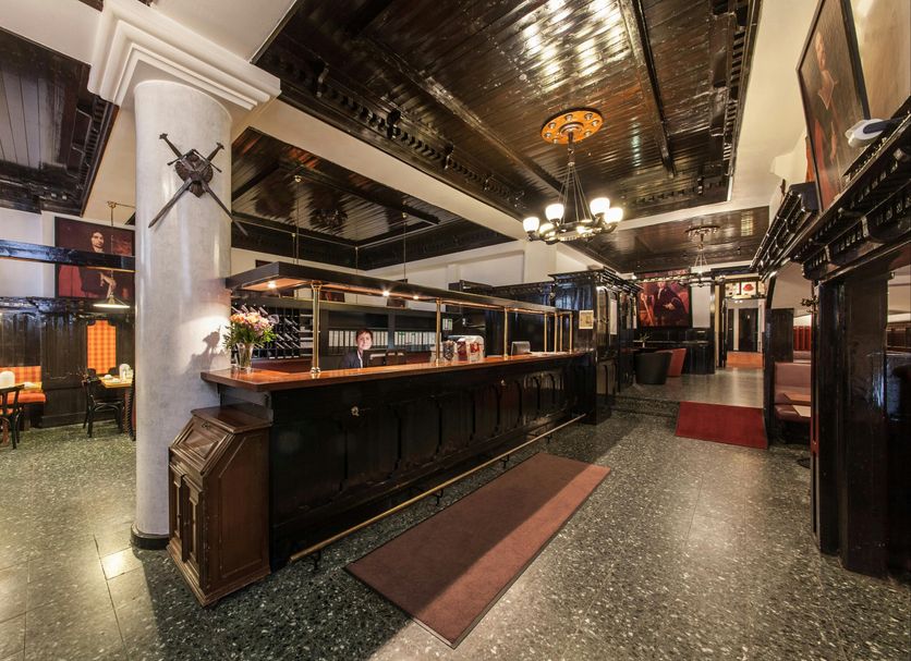 Bar Photo