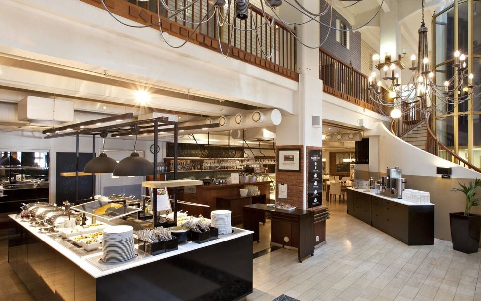 Buffet Photo