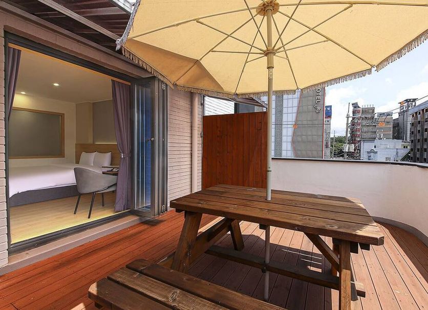 Balcony Photo