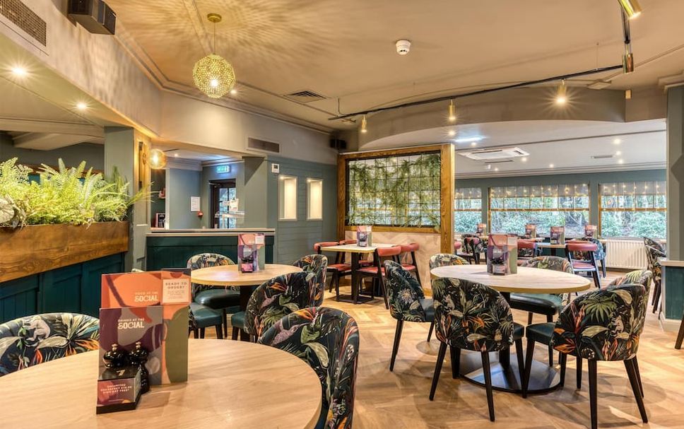 Restaurant Photo