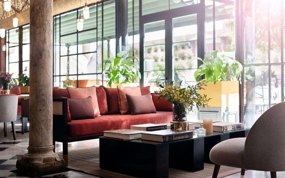 Lounge Photo