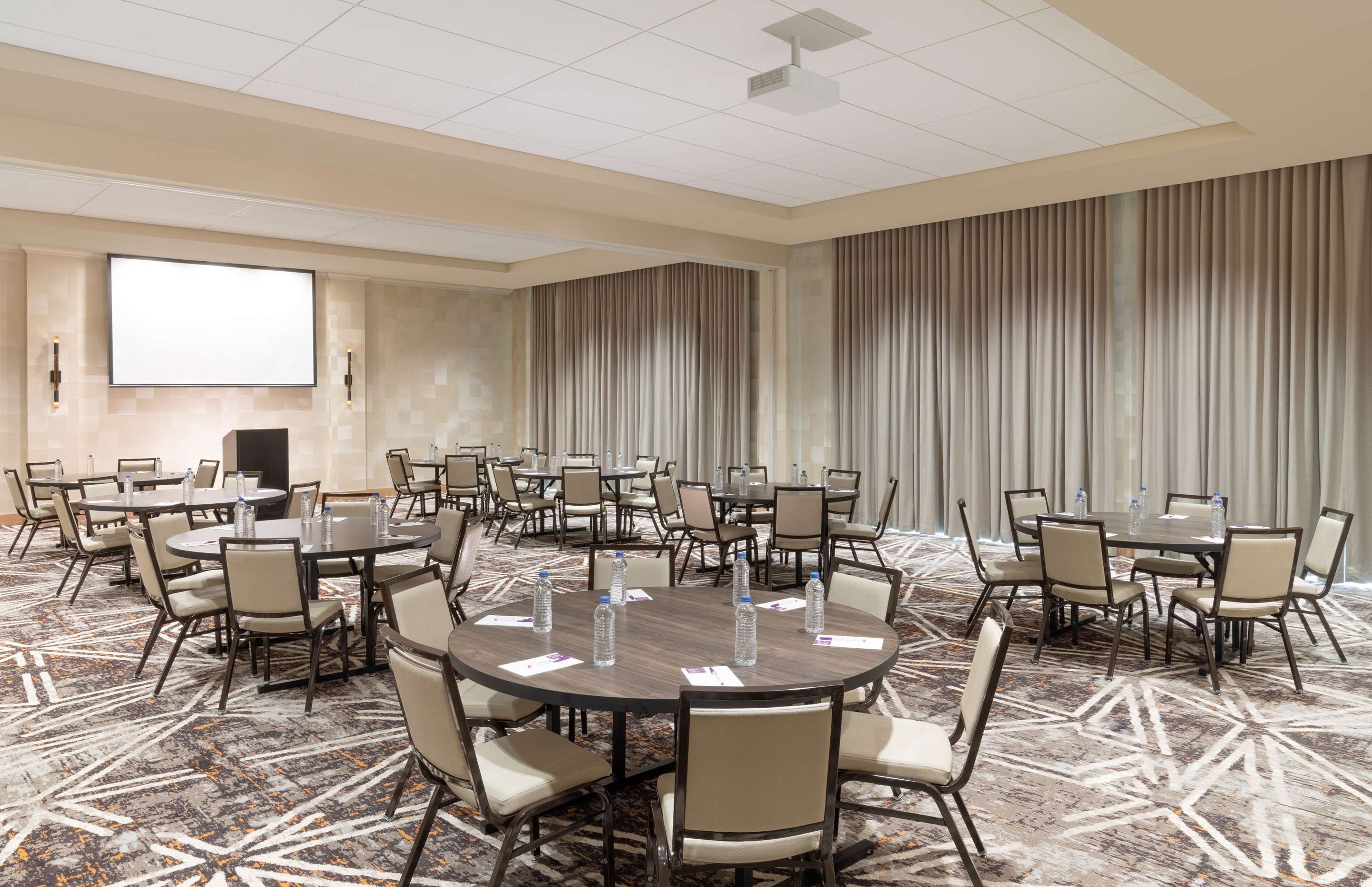 Banquet hall