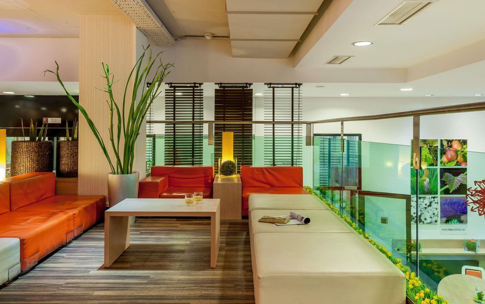 Lobby Photo