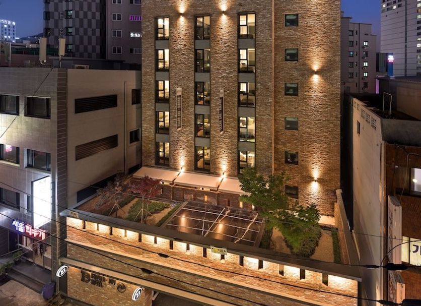Building Photo