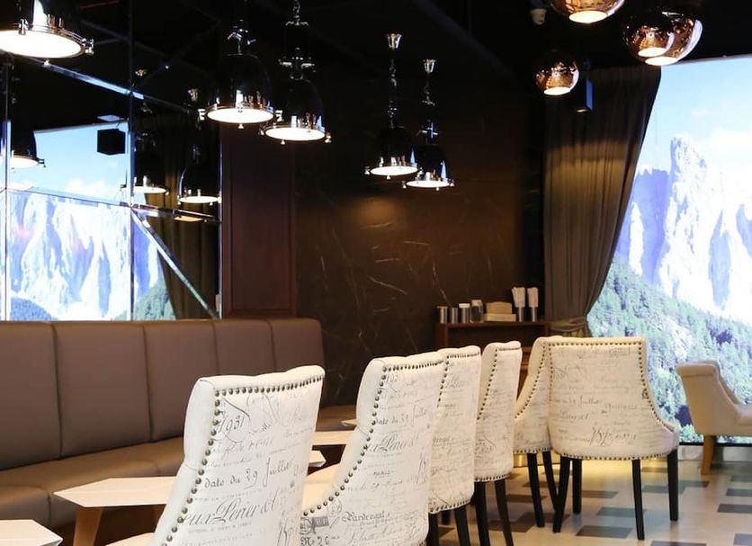 Dining room Photo