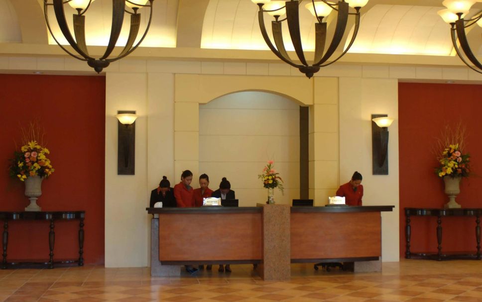 Front desk Photo