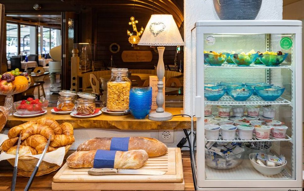 Buffet Photo