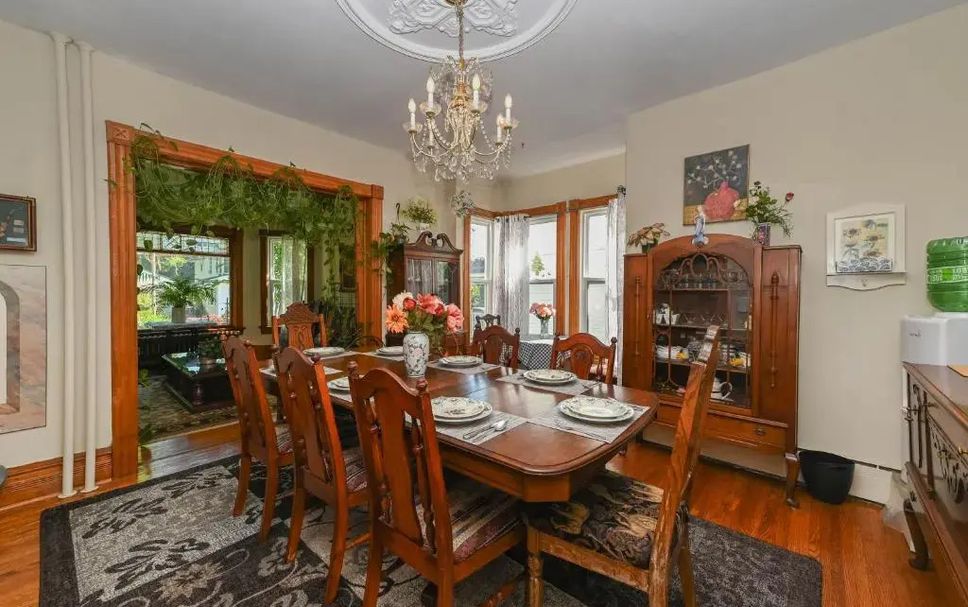 Dining room Photo