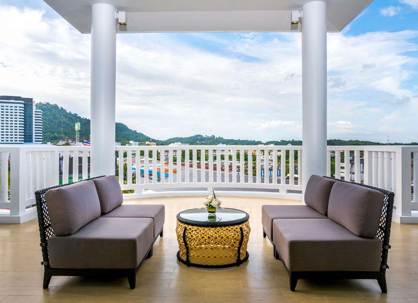 Balcony Photo