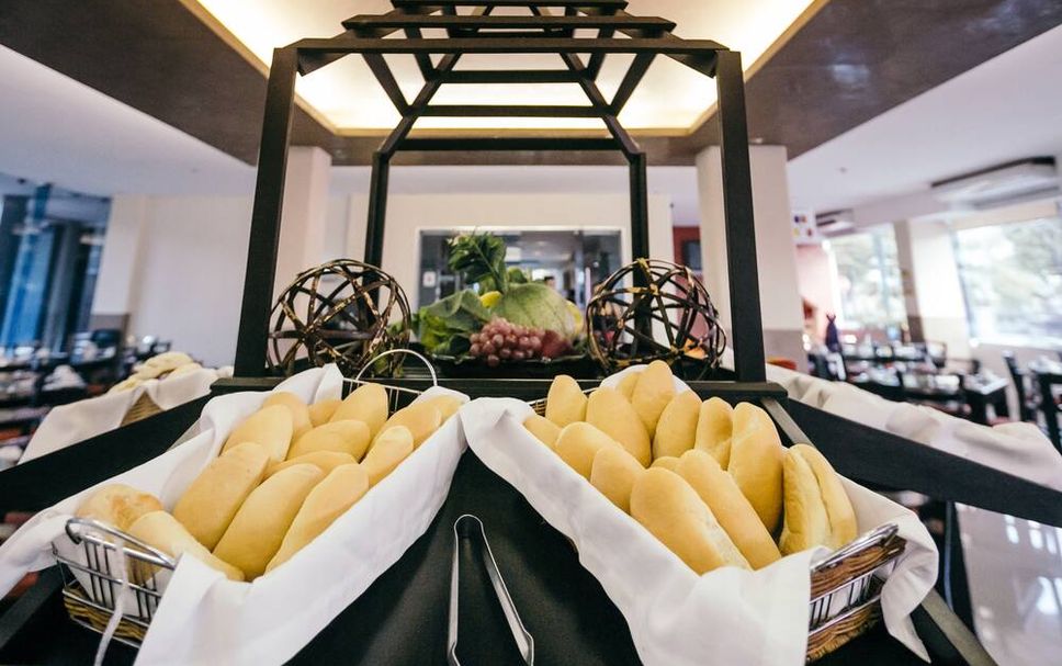 Buffet Photo