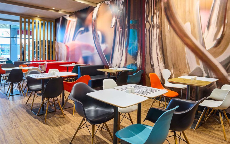 Restaurant Photo
