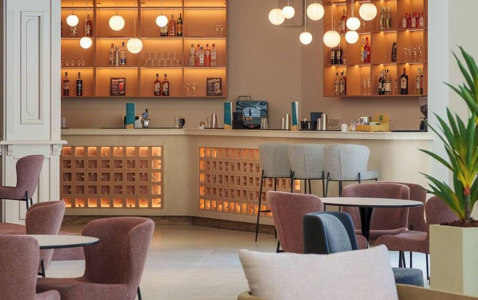 Bar Photo