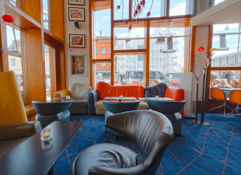 Lounge Photo