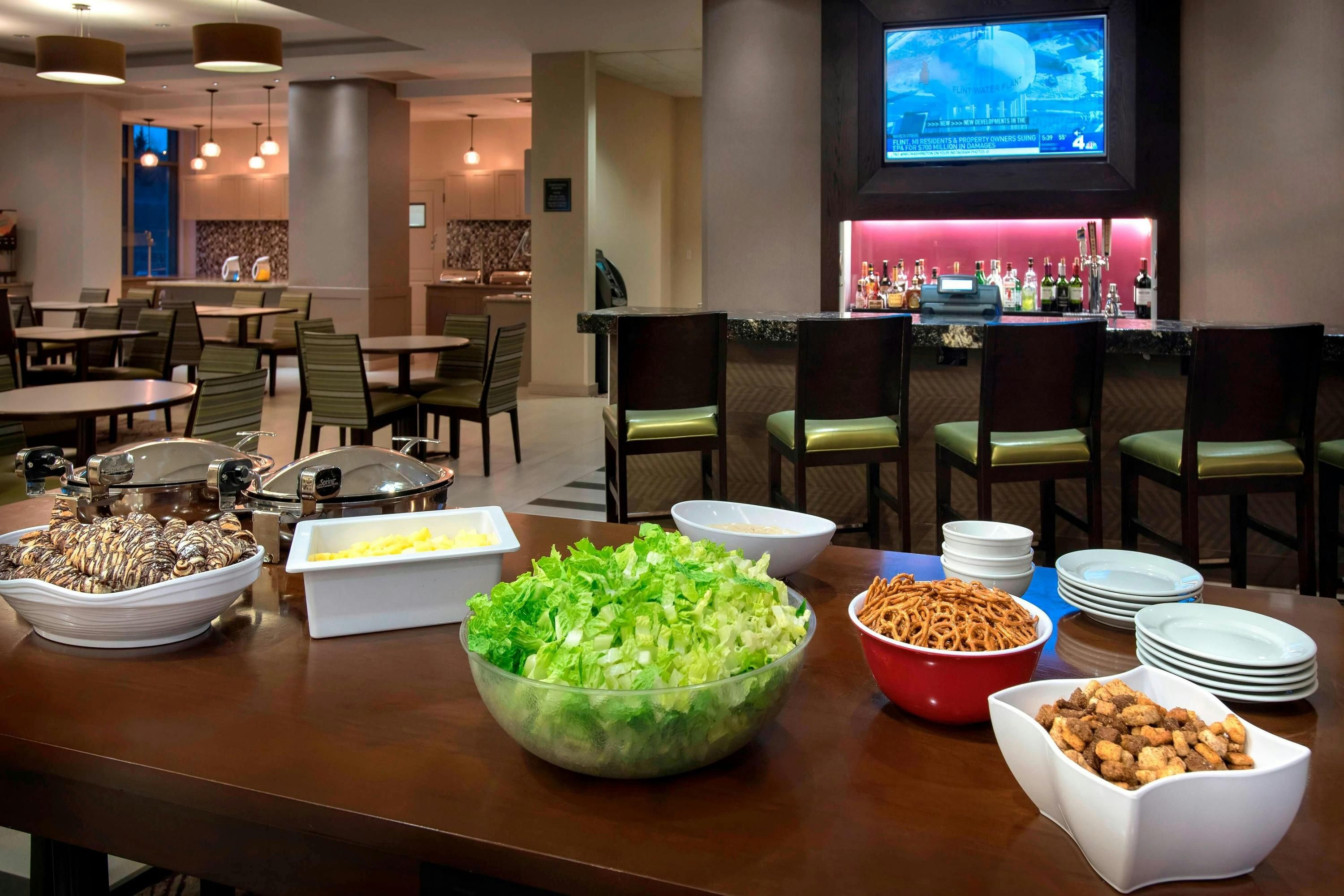 Buffet Photo
