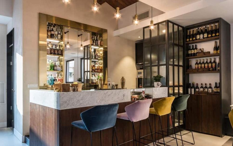 Bar Photo