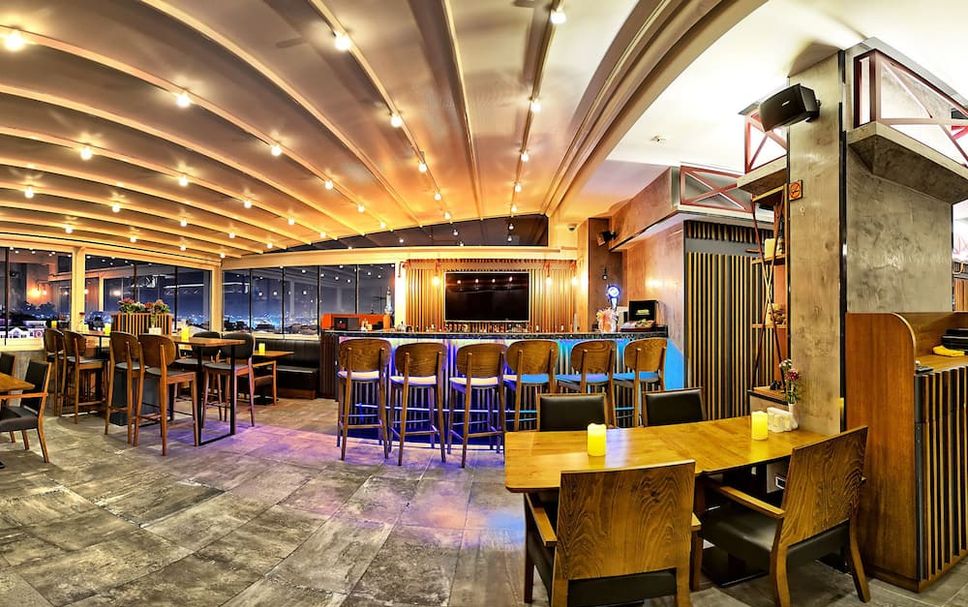 Bar Photo