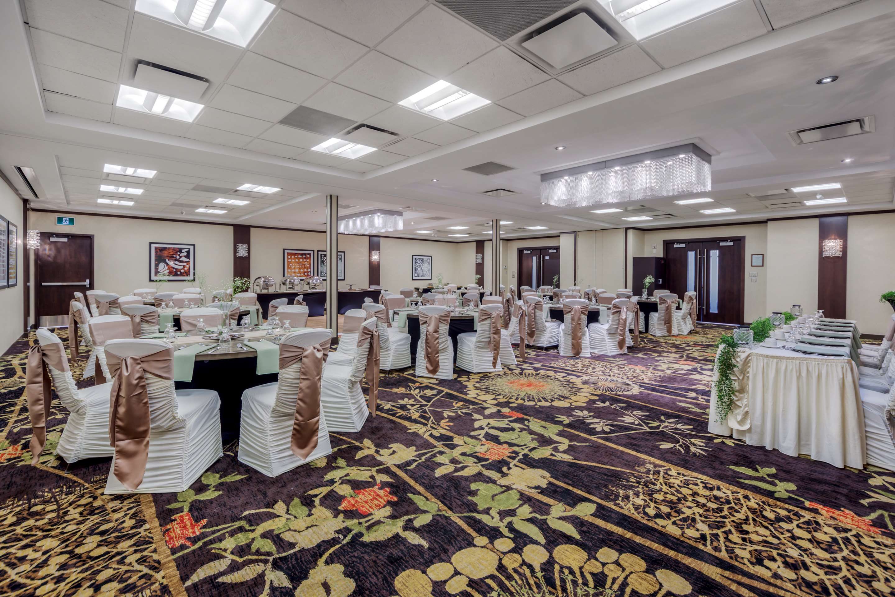 Banquet hall