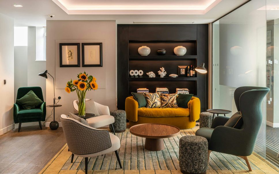 Lounge Photo