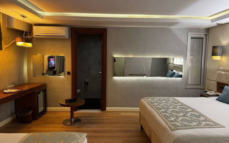 Bedroom Photo