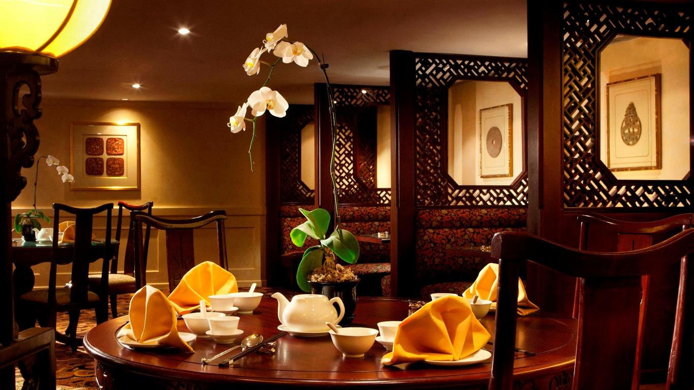 Regal Airport Hotel