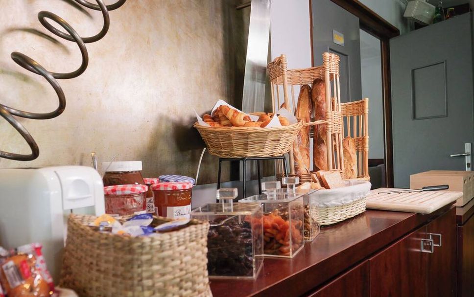 Buffet Photo