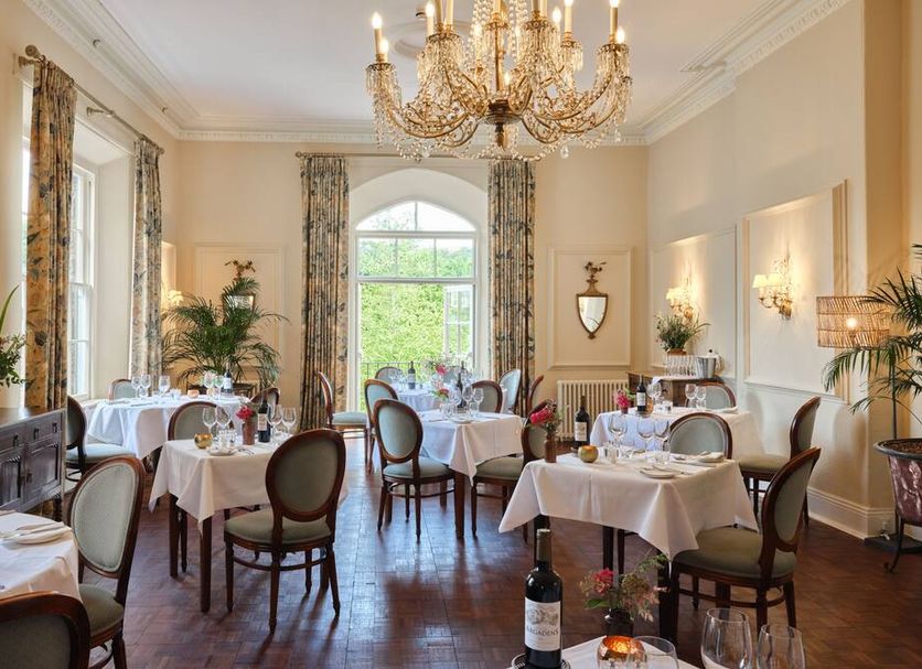 Restaurant Photo