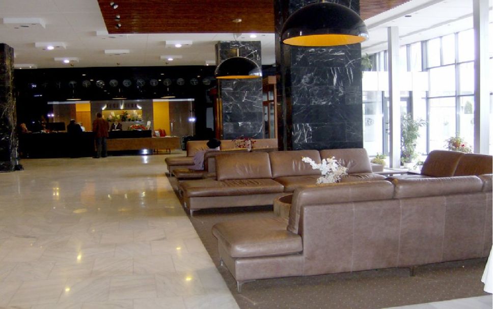 Lobby Photo