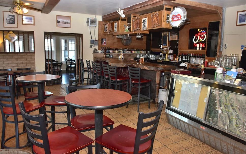 Bar Photo