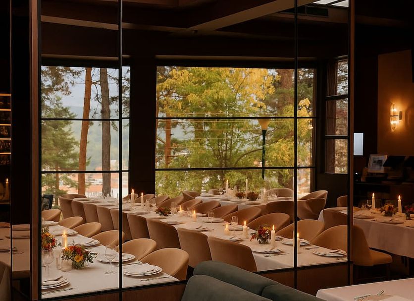 Restaurant Photo