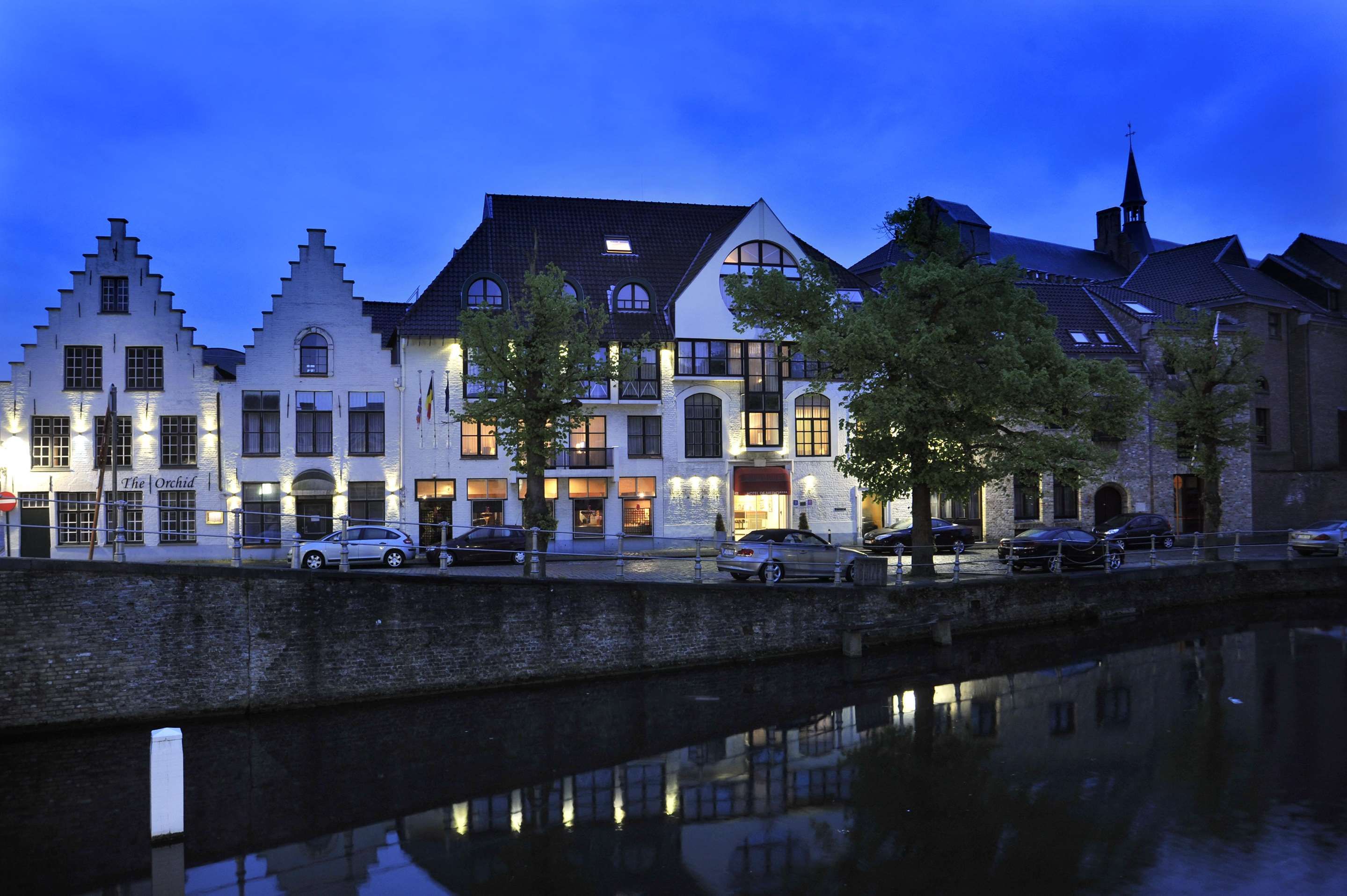Building Photo