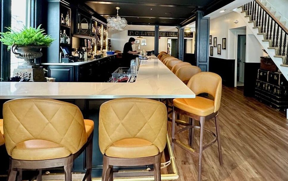 Bar Photo