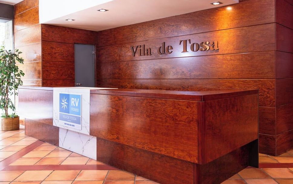 Front desk Photo