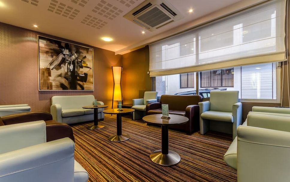 Lounge Photo